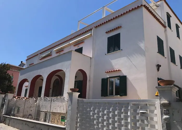 La Casa Del Sole Sul Mare Di Ferienhaus Ischia